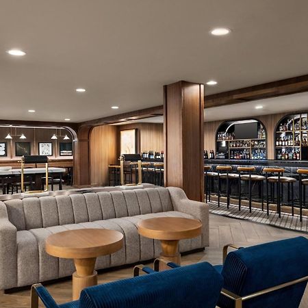 Crowne Plaza Louisville Airport Expo Ctr By Ihg Екстер'єр фото