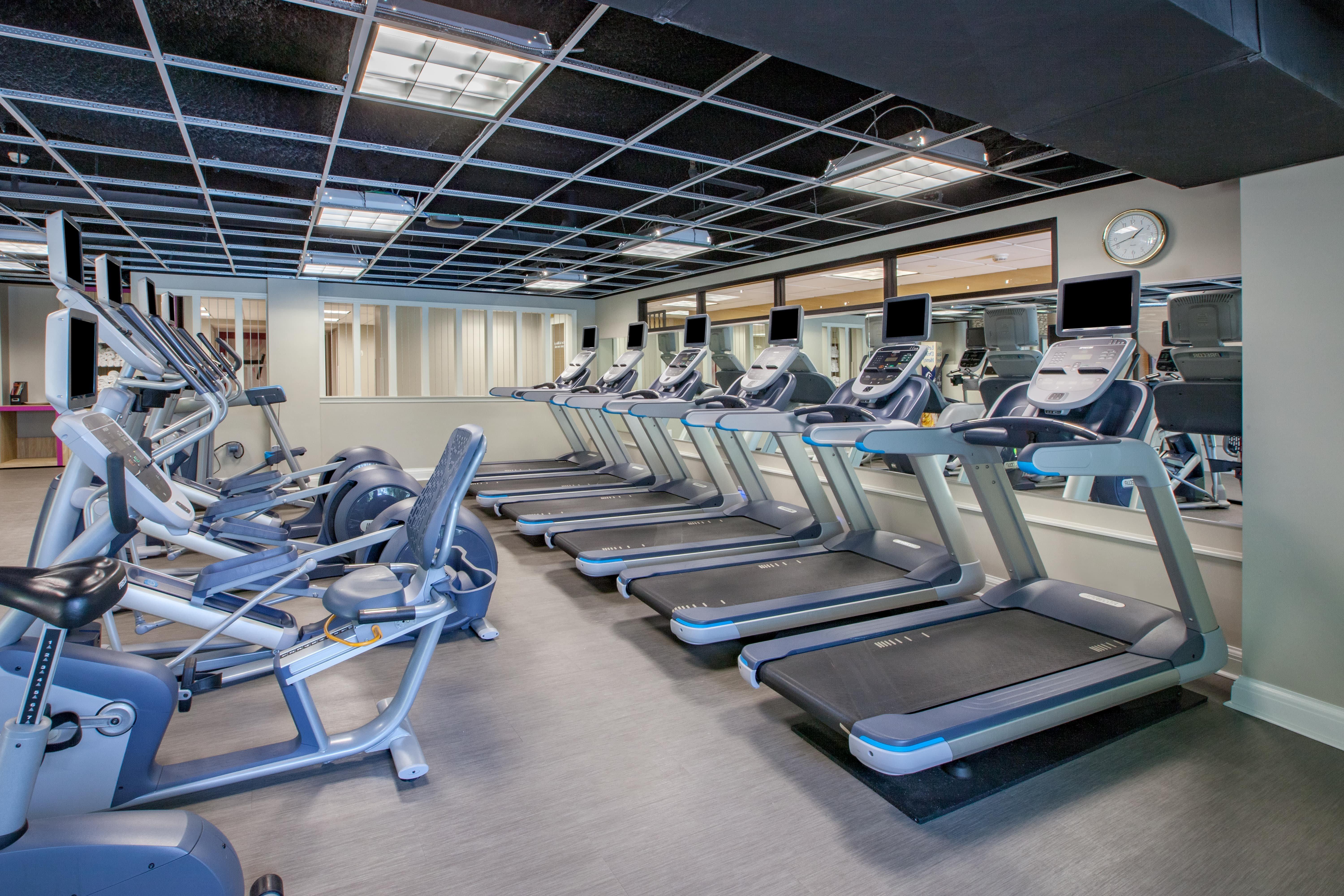Crowne Plaza Louisville Airport Expo Ctr By Ihg Екстер'єр фото