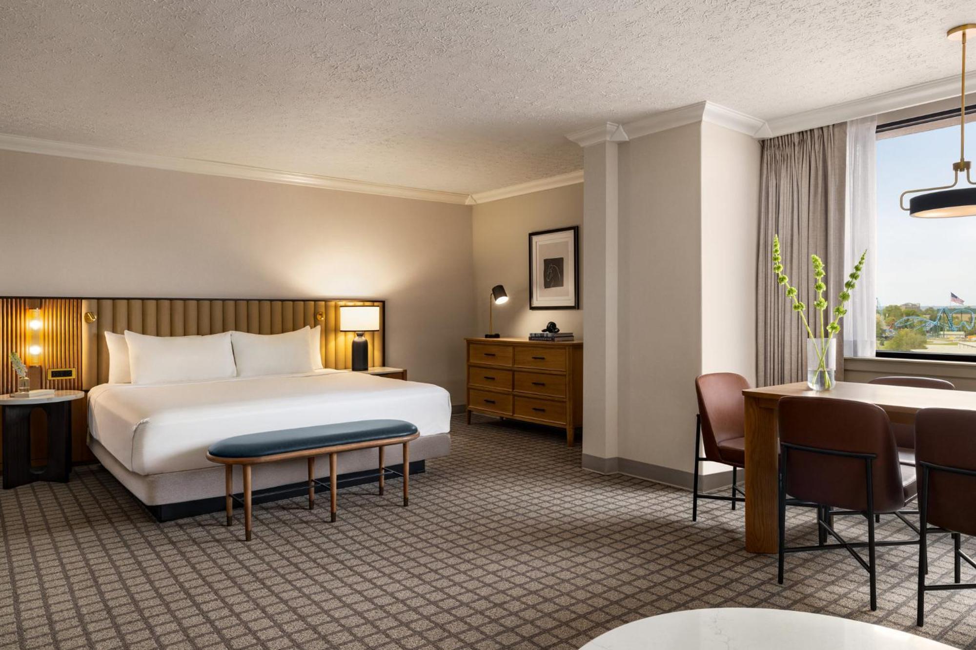 Crowne Plaza Louisville Airport Expo Ctr By Ihg Екстер'єр фото