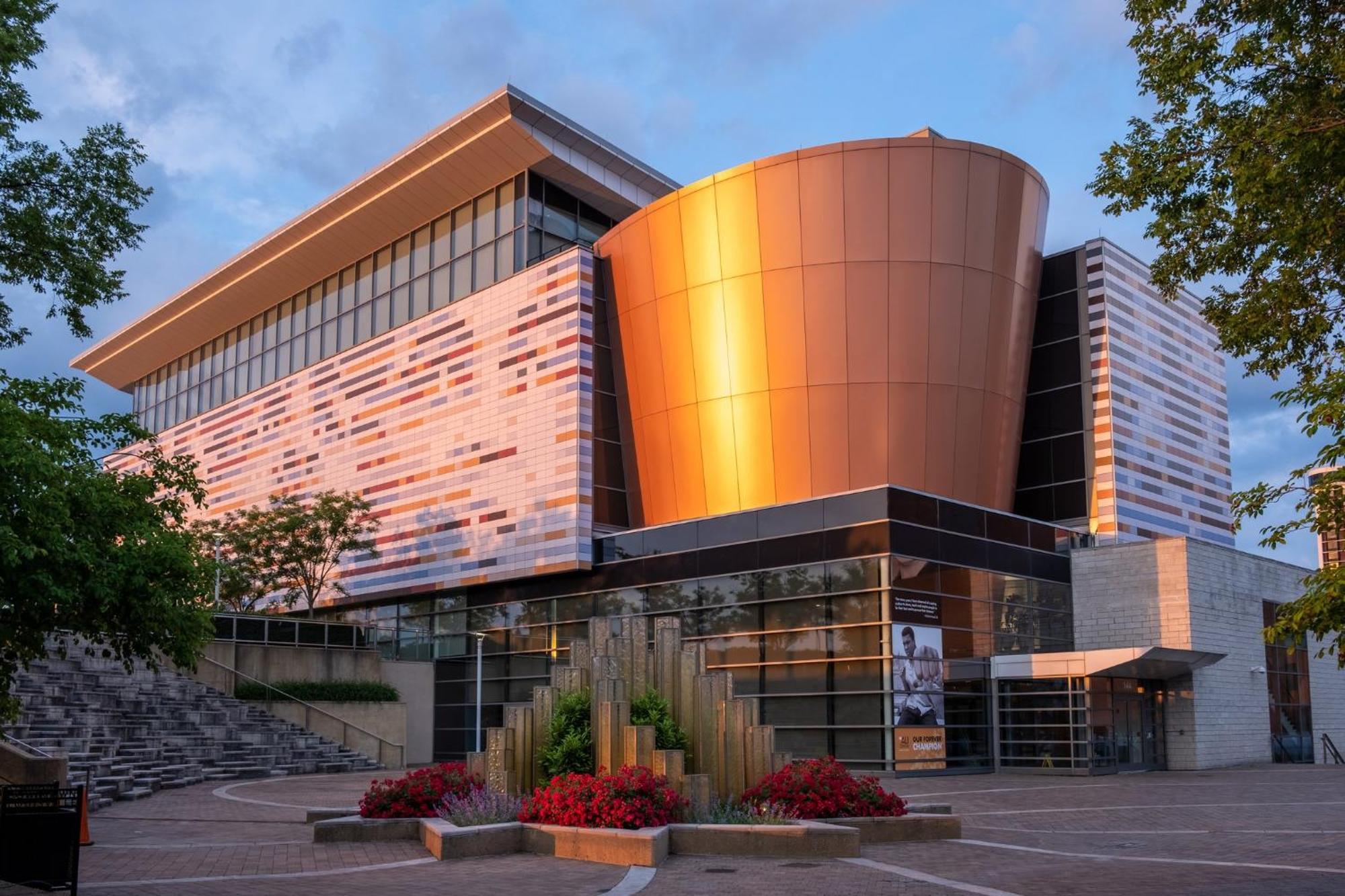 Crowne Plaza Louisville Airport Expo Ctr By Ihg Екстер'єр фото