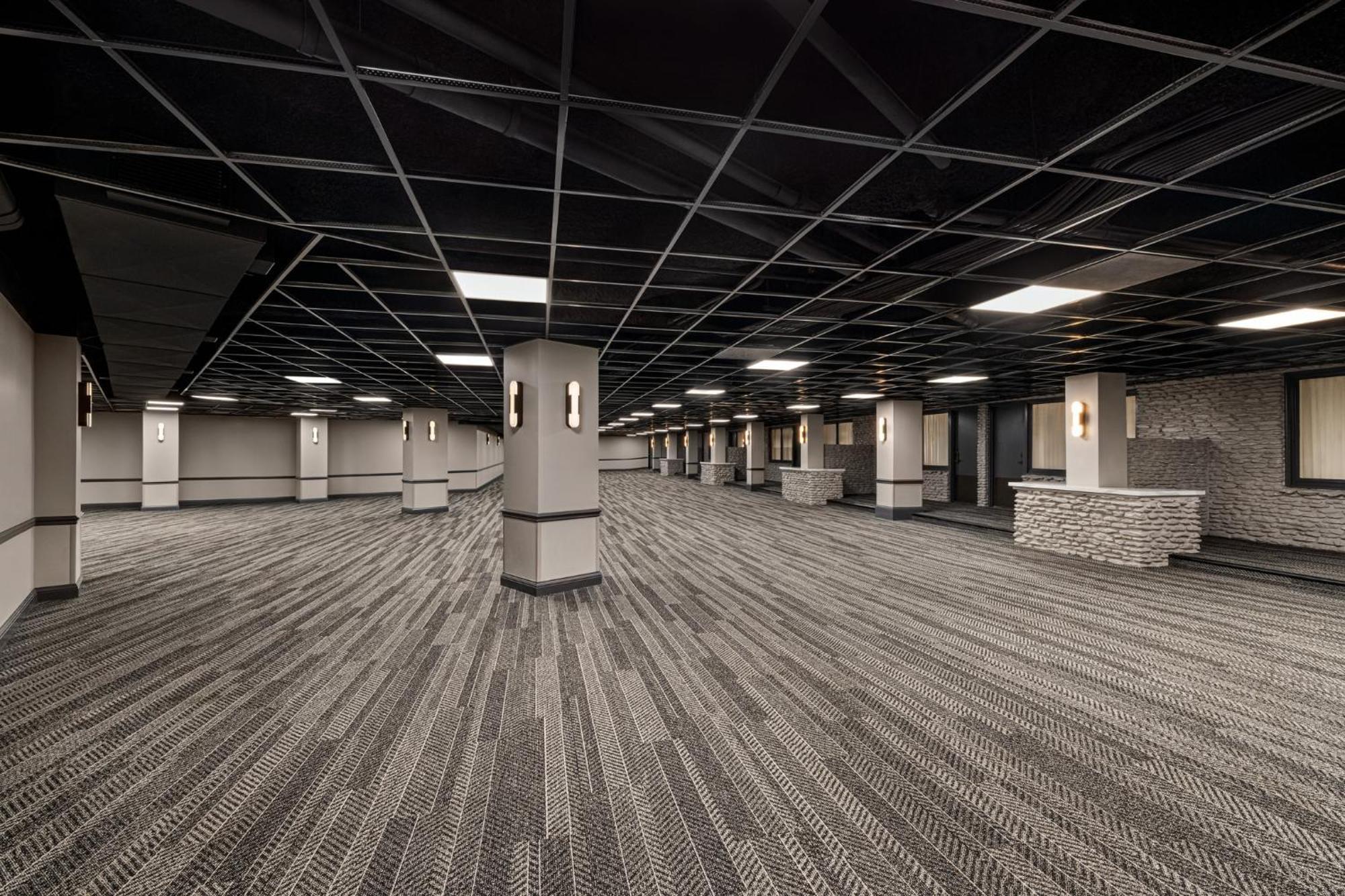 Crowne Plaza Louisville Airport Expo Ctr By Ihg Екстер'єр фото