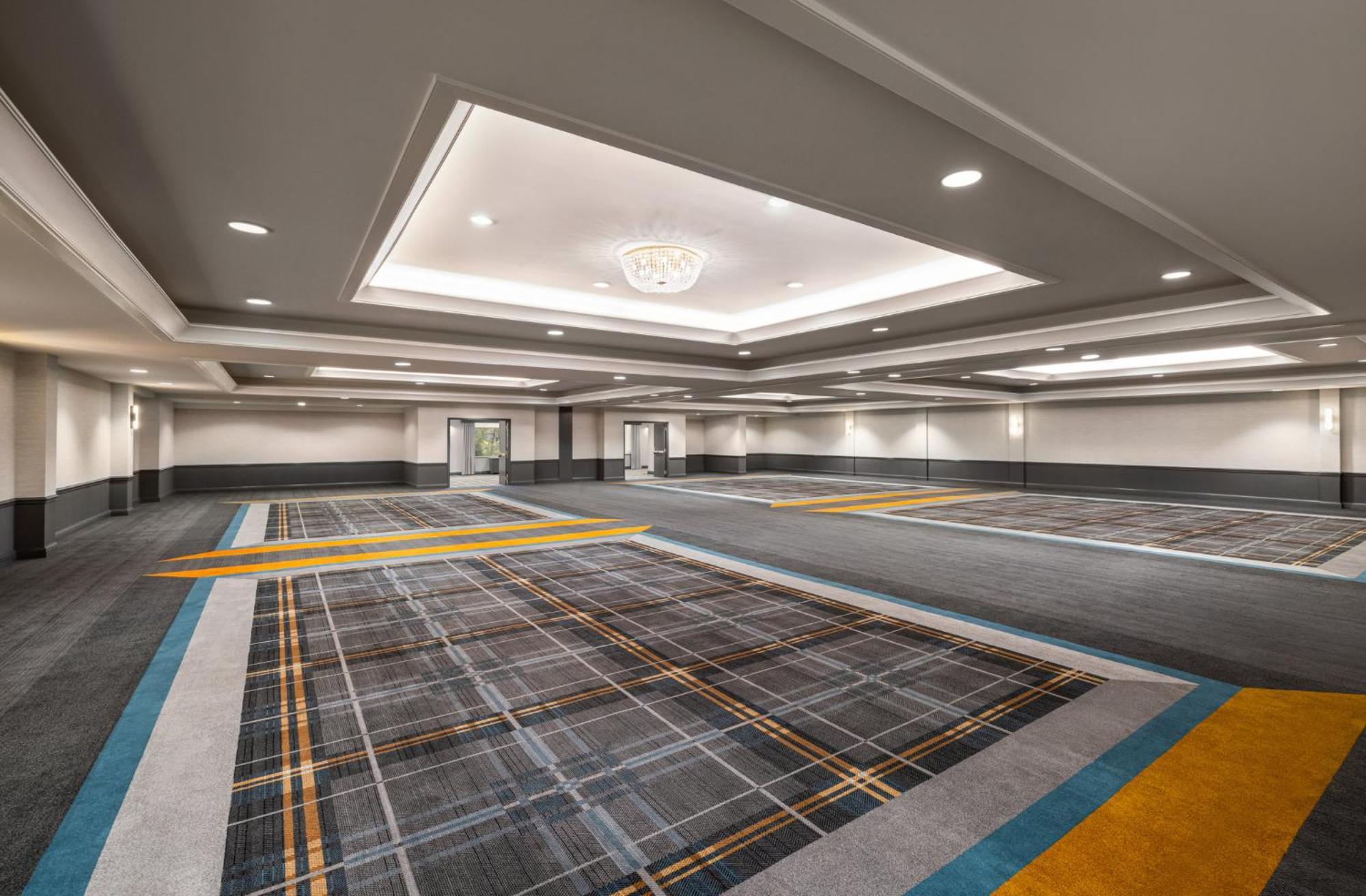 Crowne Plaza Louisville Airport Expo Ctr By Ihg Екстер'єр фото