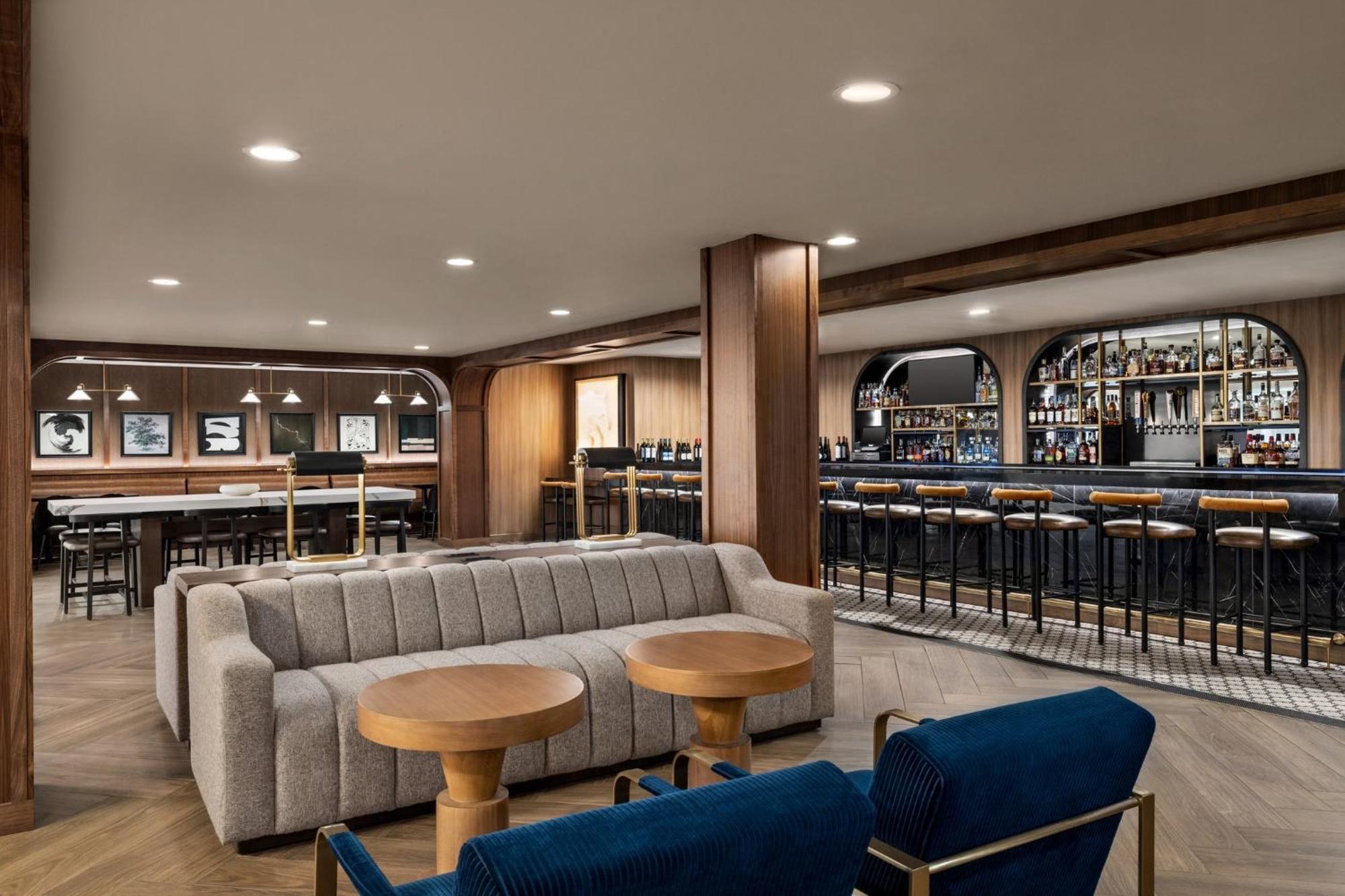 Crowne Plaza Louisville Airport Expo Ctr By Ihg Екстер'єр фото