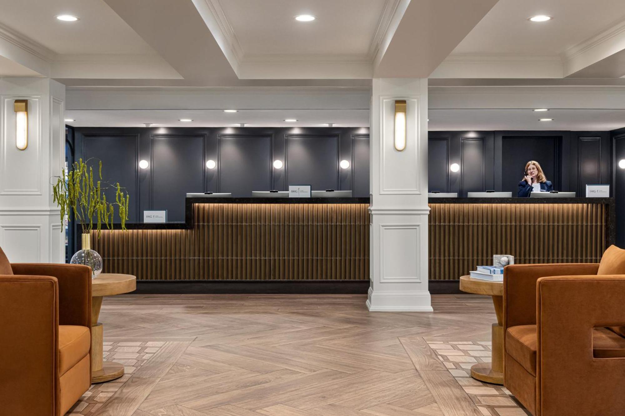 Crowne Plaza Louisville Airport Expo Ctr By Ihg Екстер'єр фото